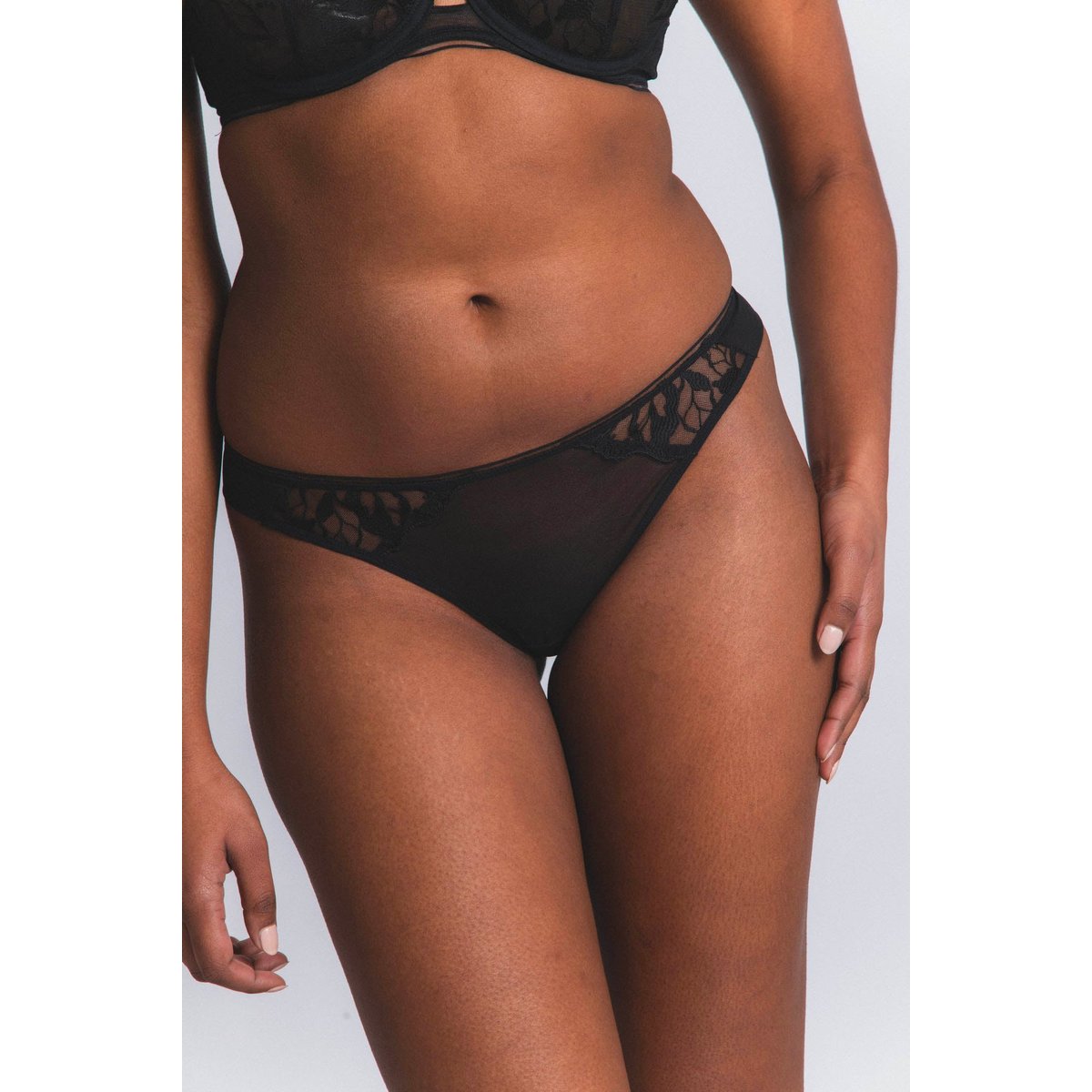 Tanga en broderie SIN noir, MAISON LEJABY