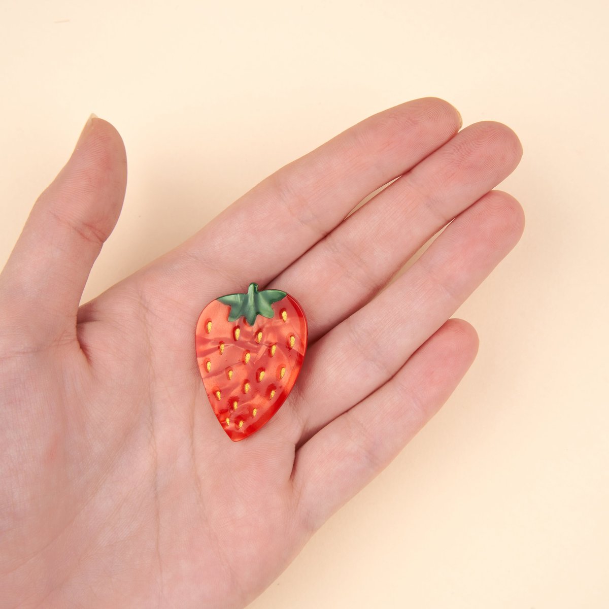 Barrette FRAISE rouge, COUCOU SUZETTE
