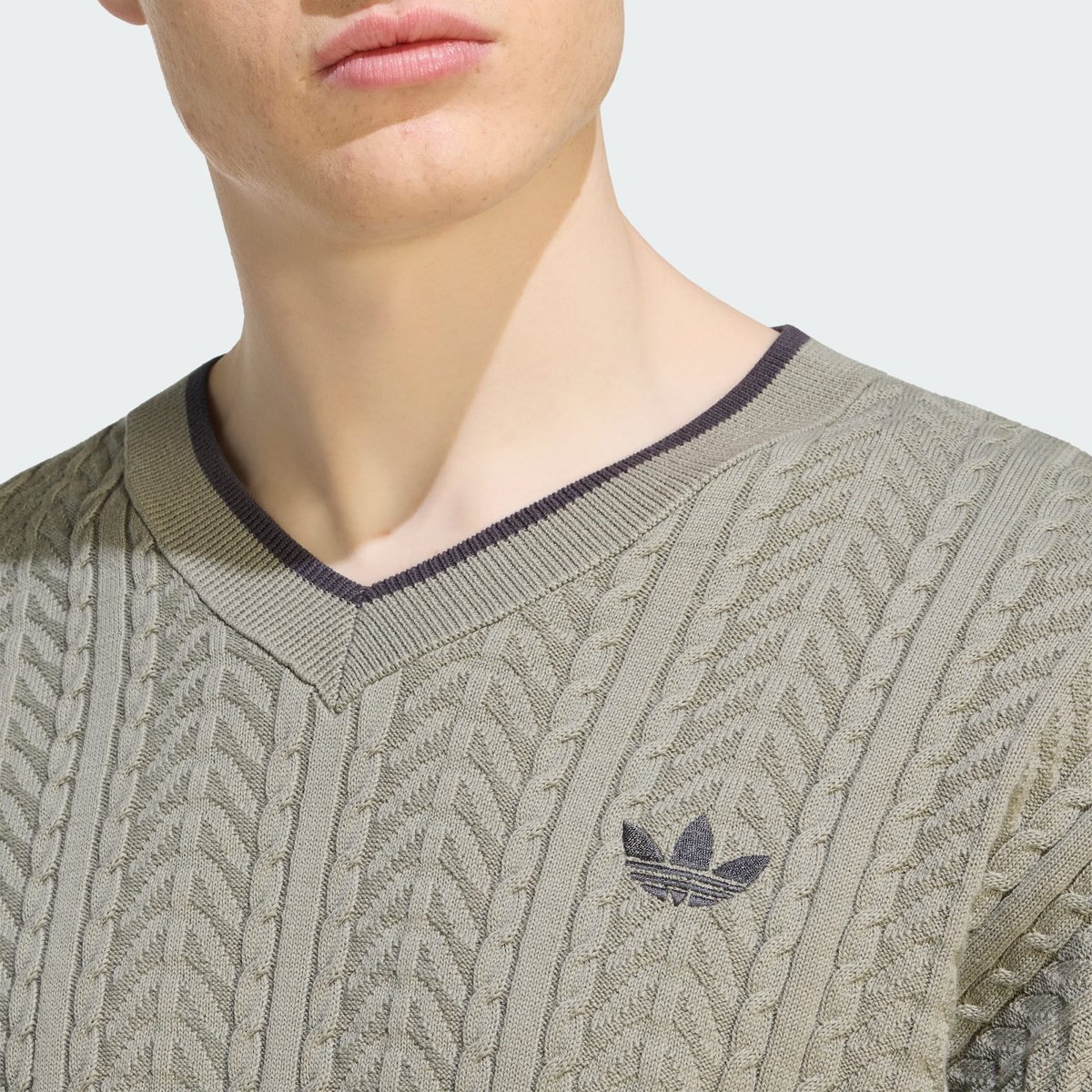 Pull Col En V Maille Torsadée Pull Col En V Maille Torsadée silver pebble, adidas Originals