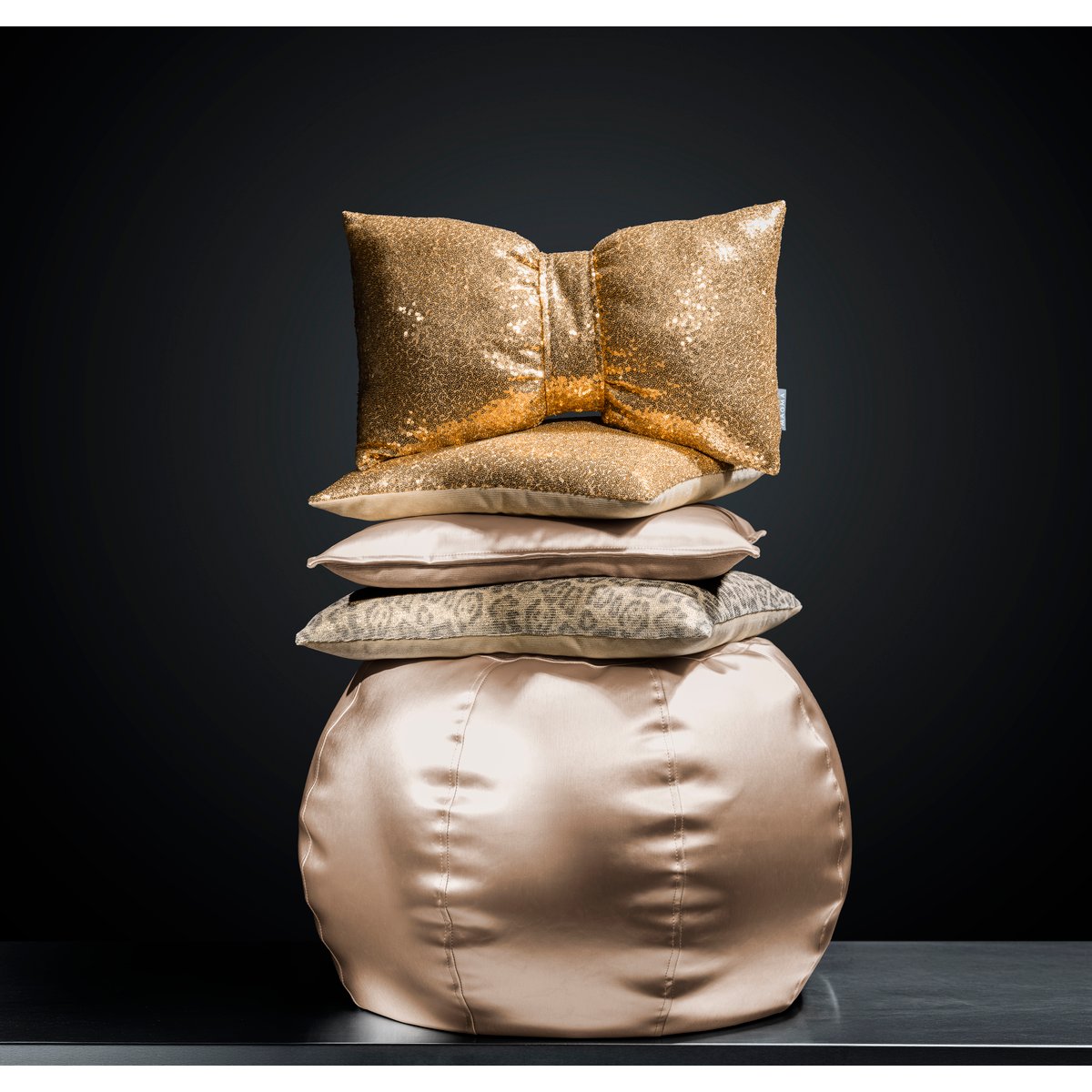 Pouf rond métalisé effet cuir METALICO or, MAGMA HEIMTEX