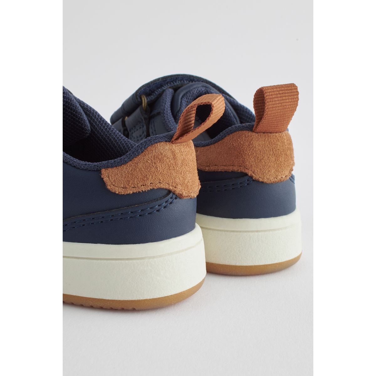Chaussures premiers pas à scratch bébé bleu marine, NEXT