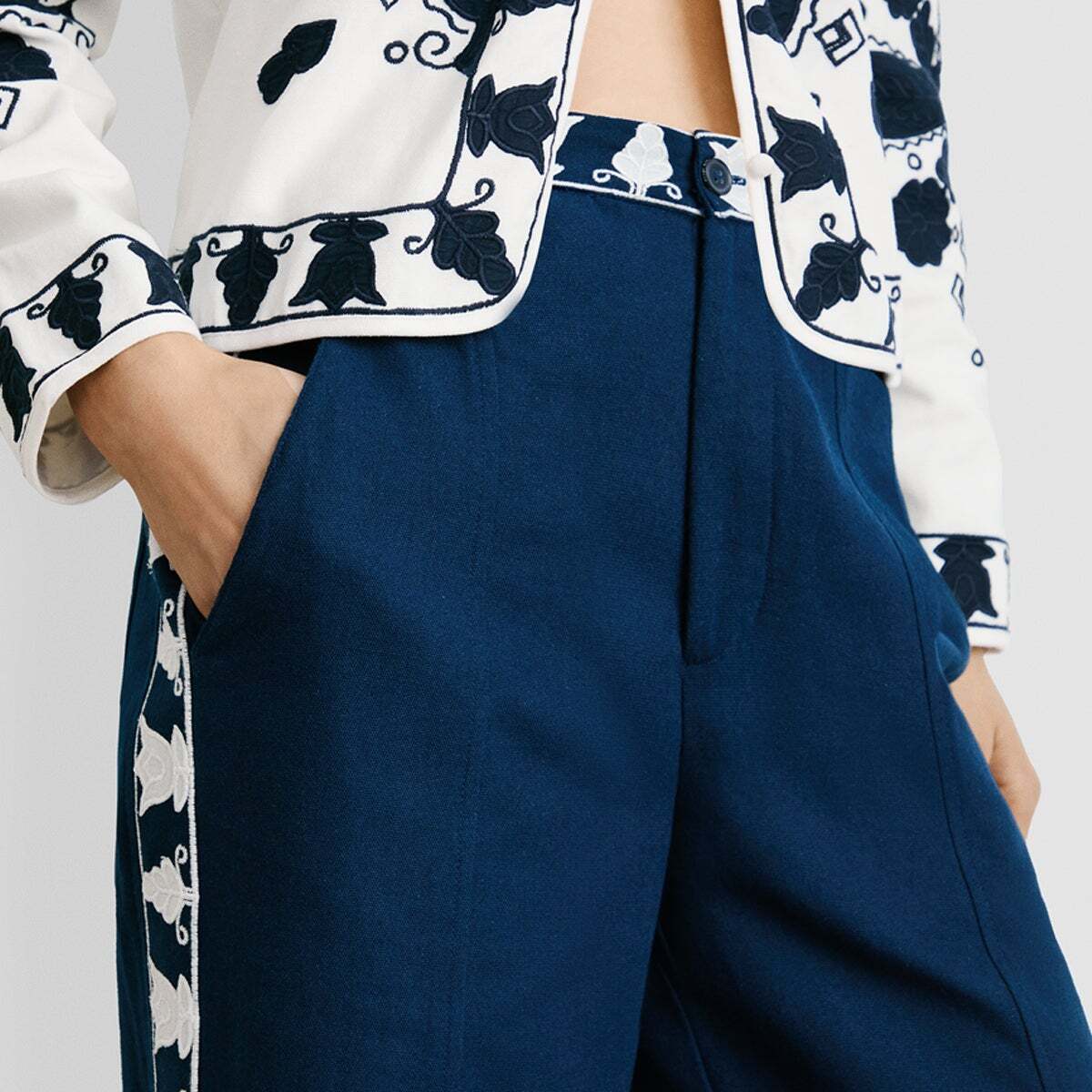 Pantalon Droit Avec Détails Brodés bleu océan, PEPE JEANS