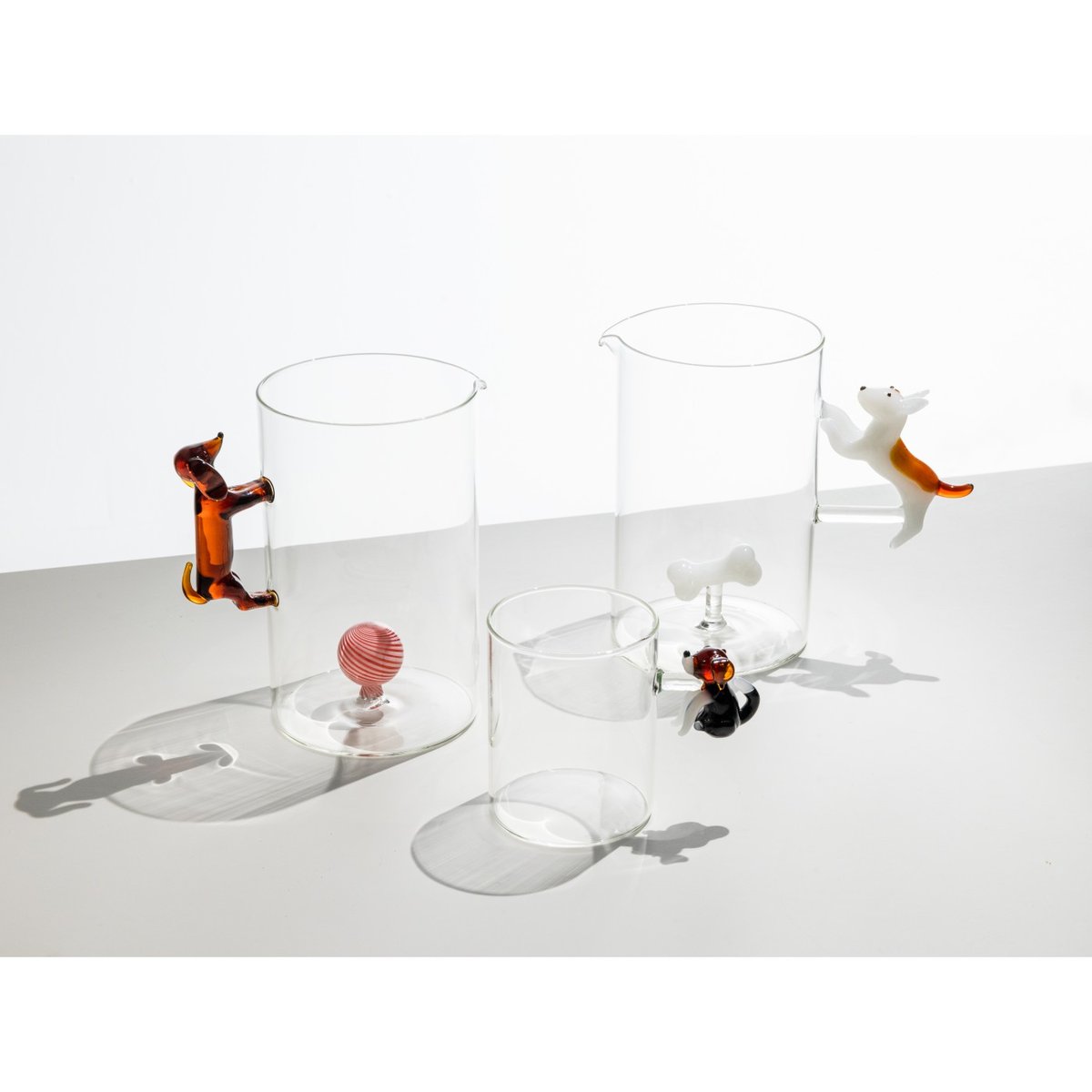 Carafe verre teckel DOGS Bassotto with ball marron, ICHENDORF