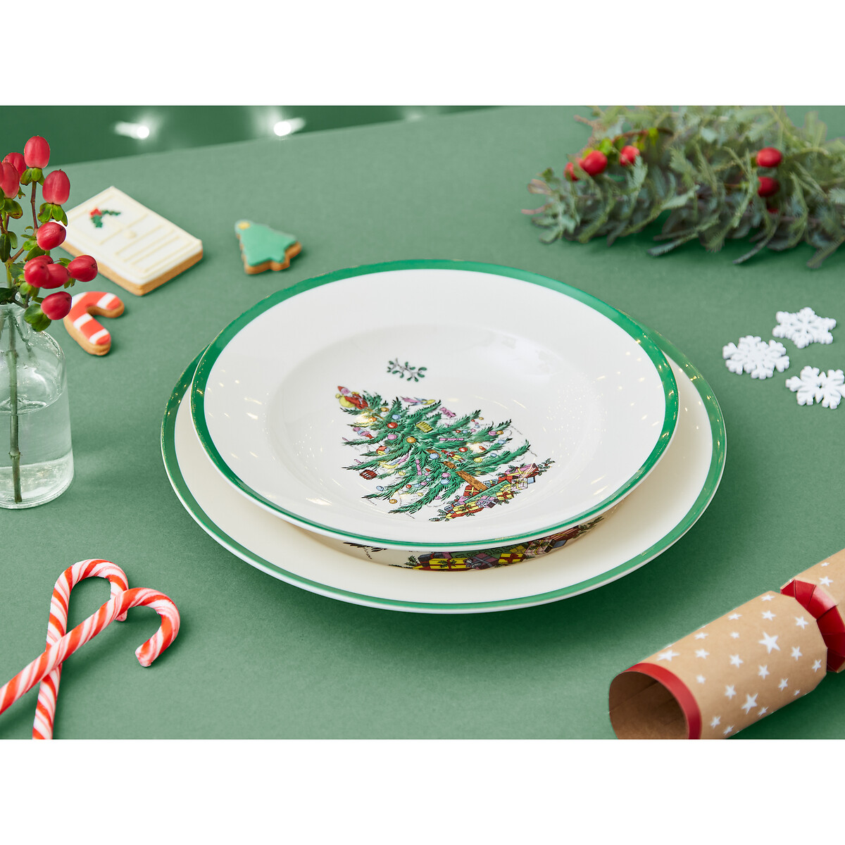 Set of 4 Christmas Tree Soup Plates white, SPODE