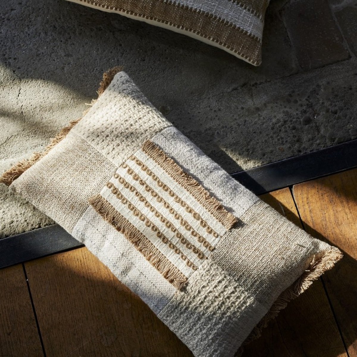 Coussin de séjour jute coton texturé franges CINTA beige, BLOOMINGVILLE