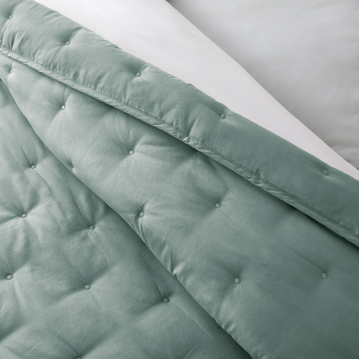 Cubrecama acolchado y bordado, Aéri celadón/guijarro, LA REDOUTE INTERIEURS