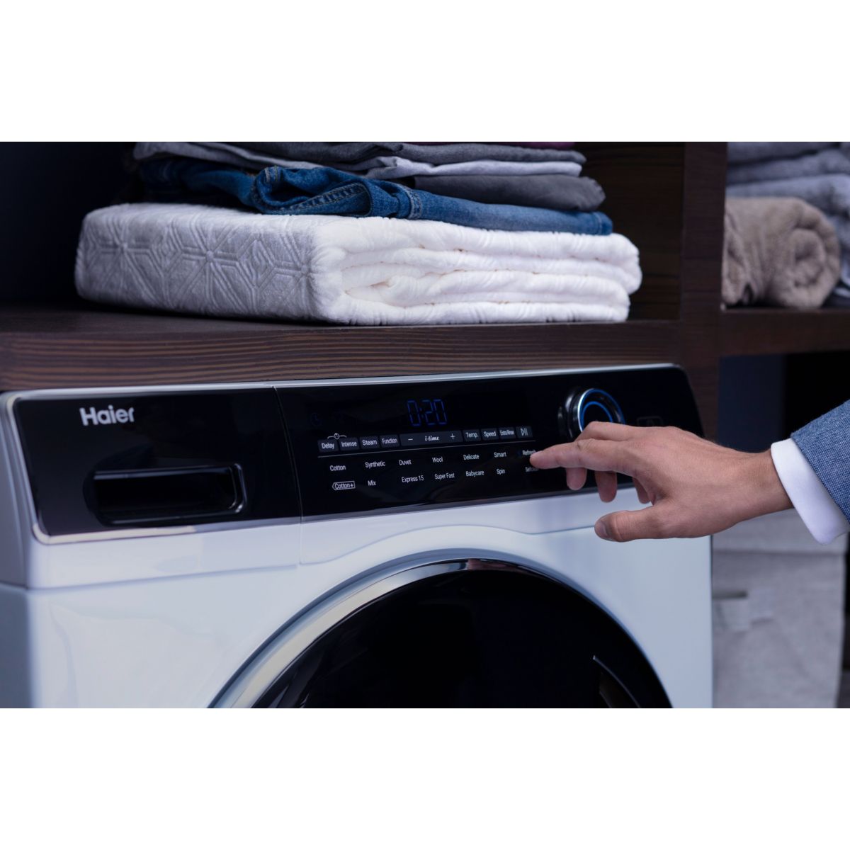 Lave linge hublot HW150-BP14986EFR blanc, HAIER
