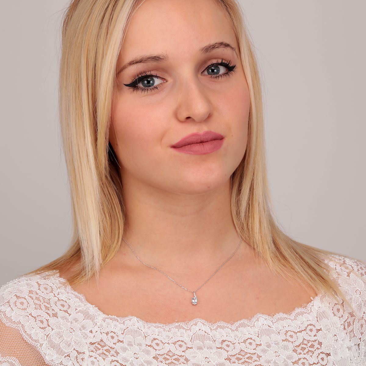 Collier en or blanc 750 ACQUAMARINA argent, BLUESPIRIT
