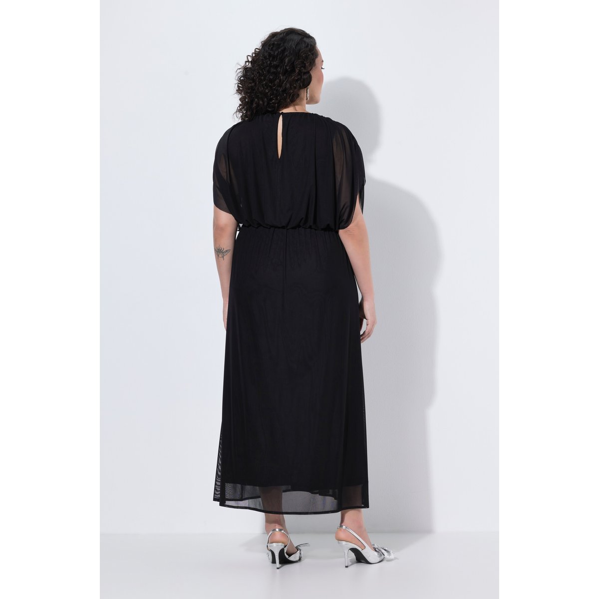 Robe longue sans manches, haut « ballon » noir, ULLA POPKEN