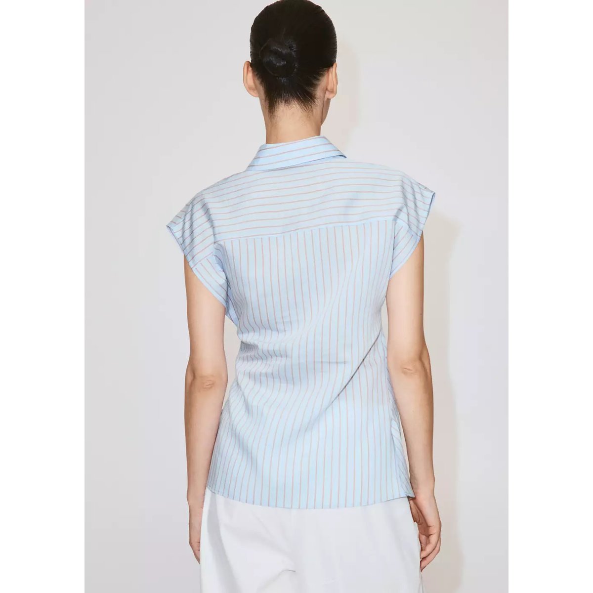 Chemise en lyocell à rayures détail nœud bleu ciel, MANGO