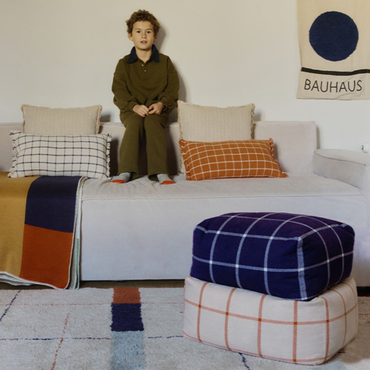 Pouf Geo Block LESS IS MORE bleu marine, bleu baleine, LORENA CANALS
