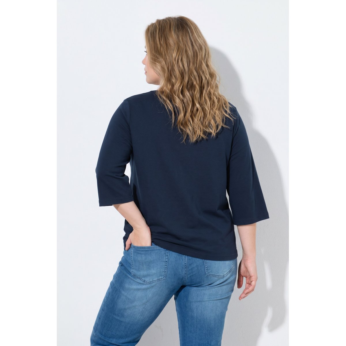 T-shirt en coton bio à col bateau et manches marine, ULLA POPKEN