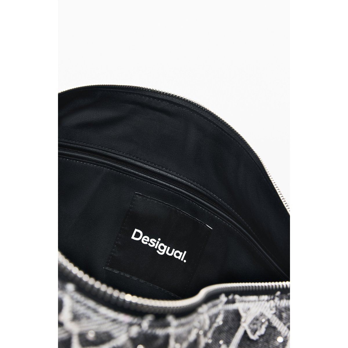Sac moyen avec clous et charm bleu, DESIGUAL