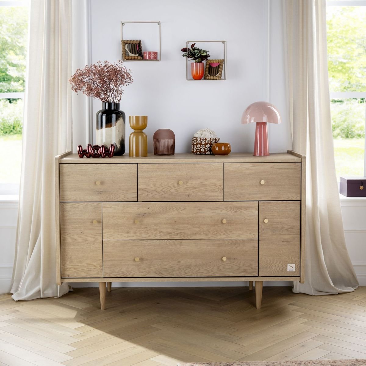 Commode 5 tiroirs et 2 portes pieds bois et poignées métal marron, SAUTHON