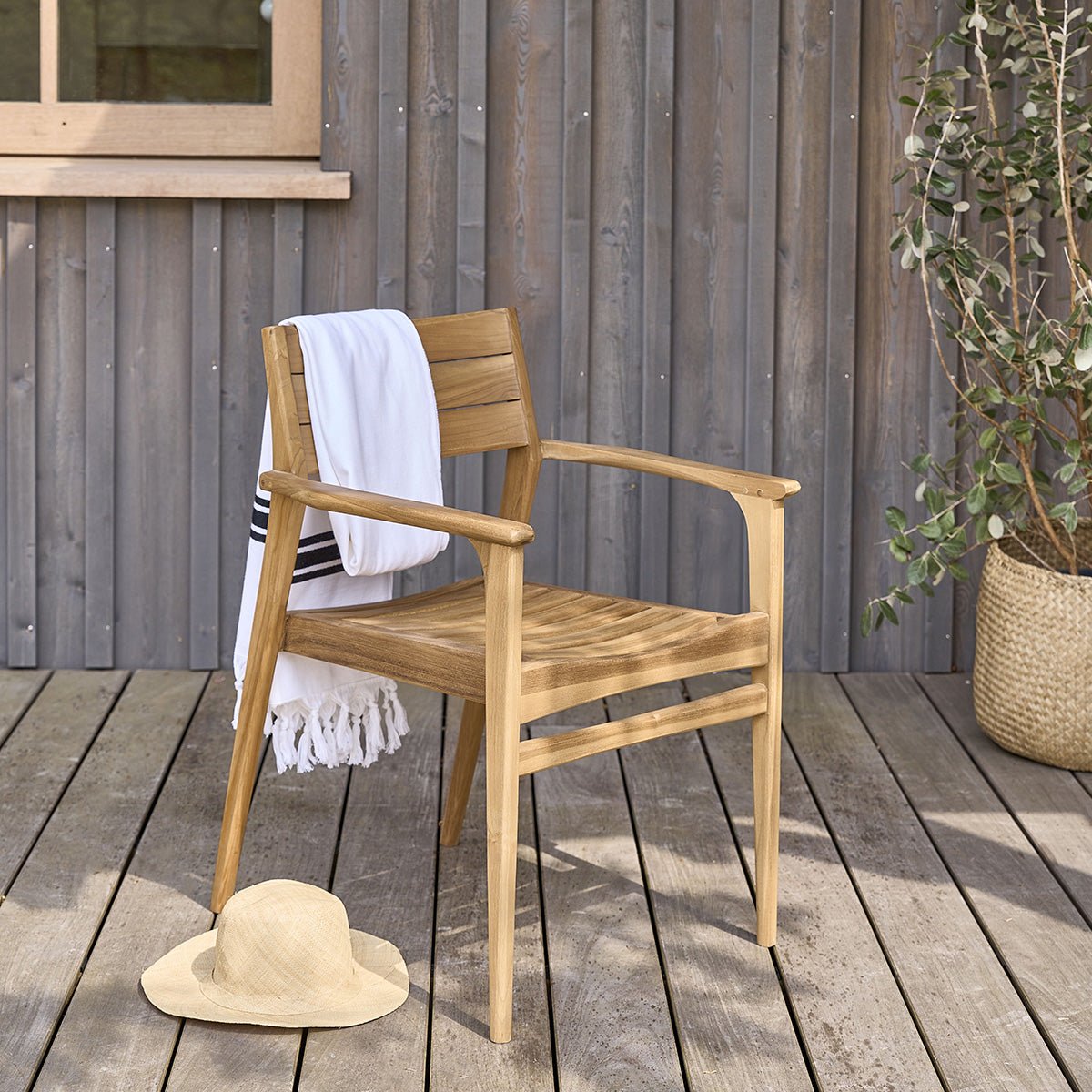 Fauteuil de jardin en teck massif  APRIL naturel, BERAH GETAH