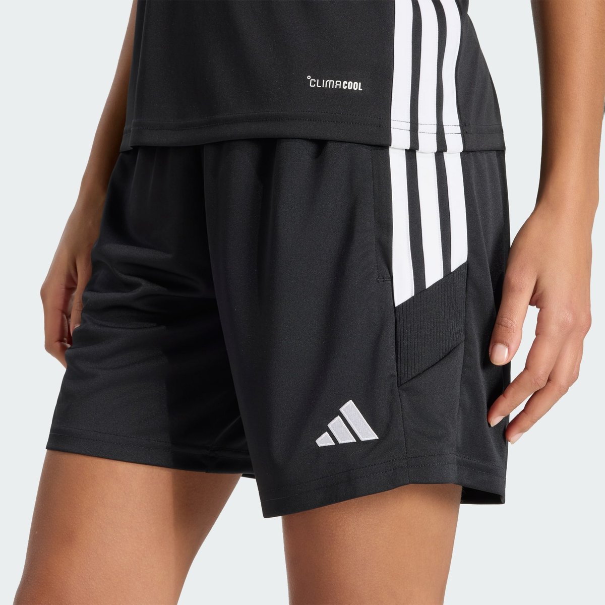 Short Tiro 26 Essentials Short Tiro 26 Essentials black / black / white, adidas Performance