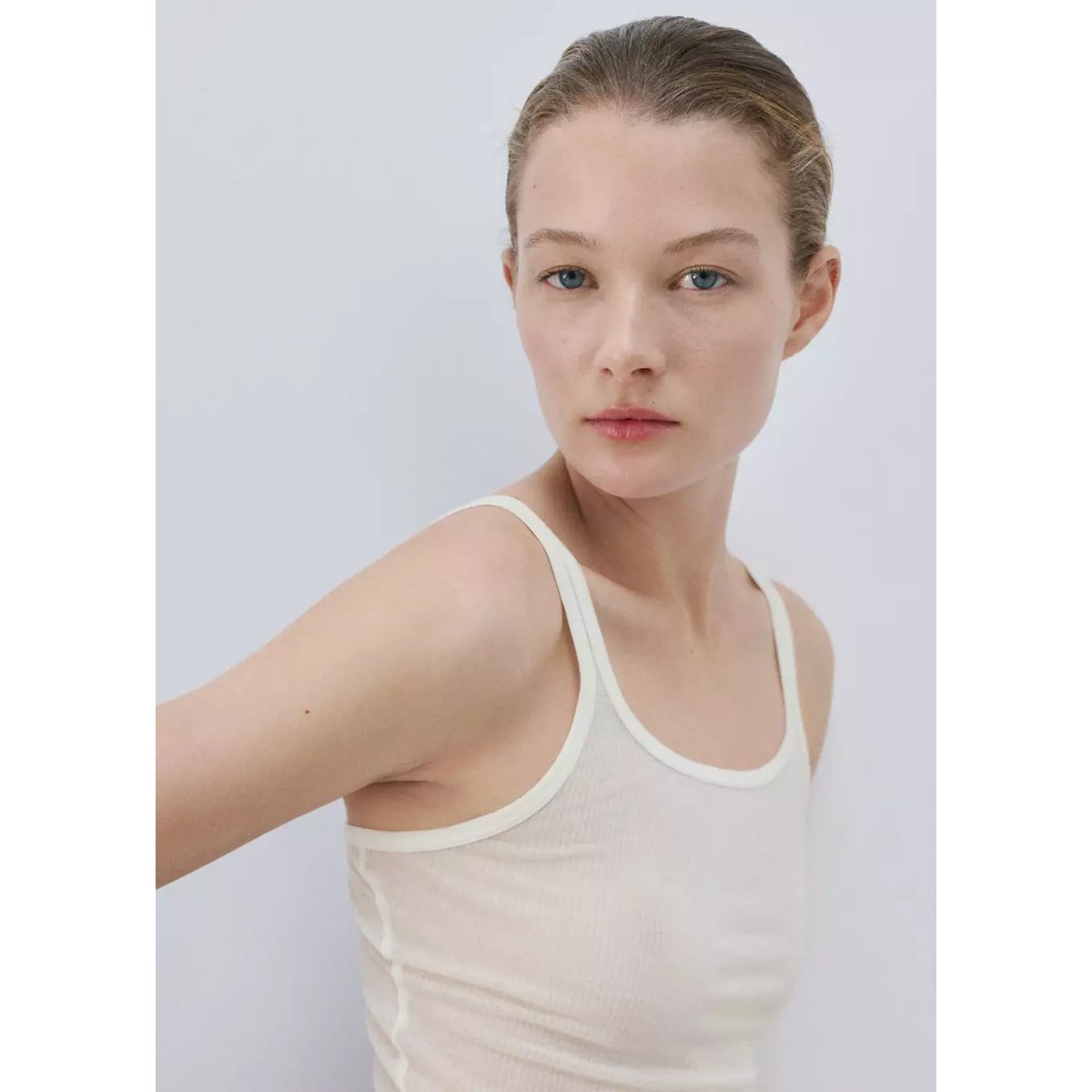 Top lyocell laine sans couture ivoire, MANGO