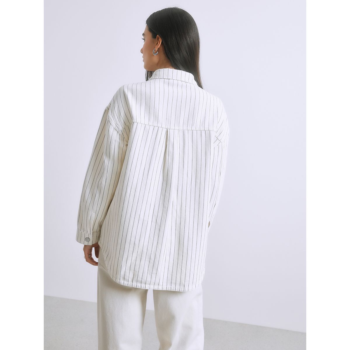 Chemise boyfriend oversize en denim blanc à rayures, NEXT
