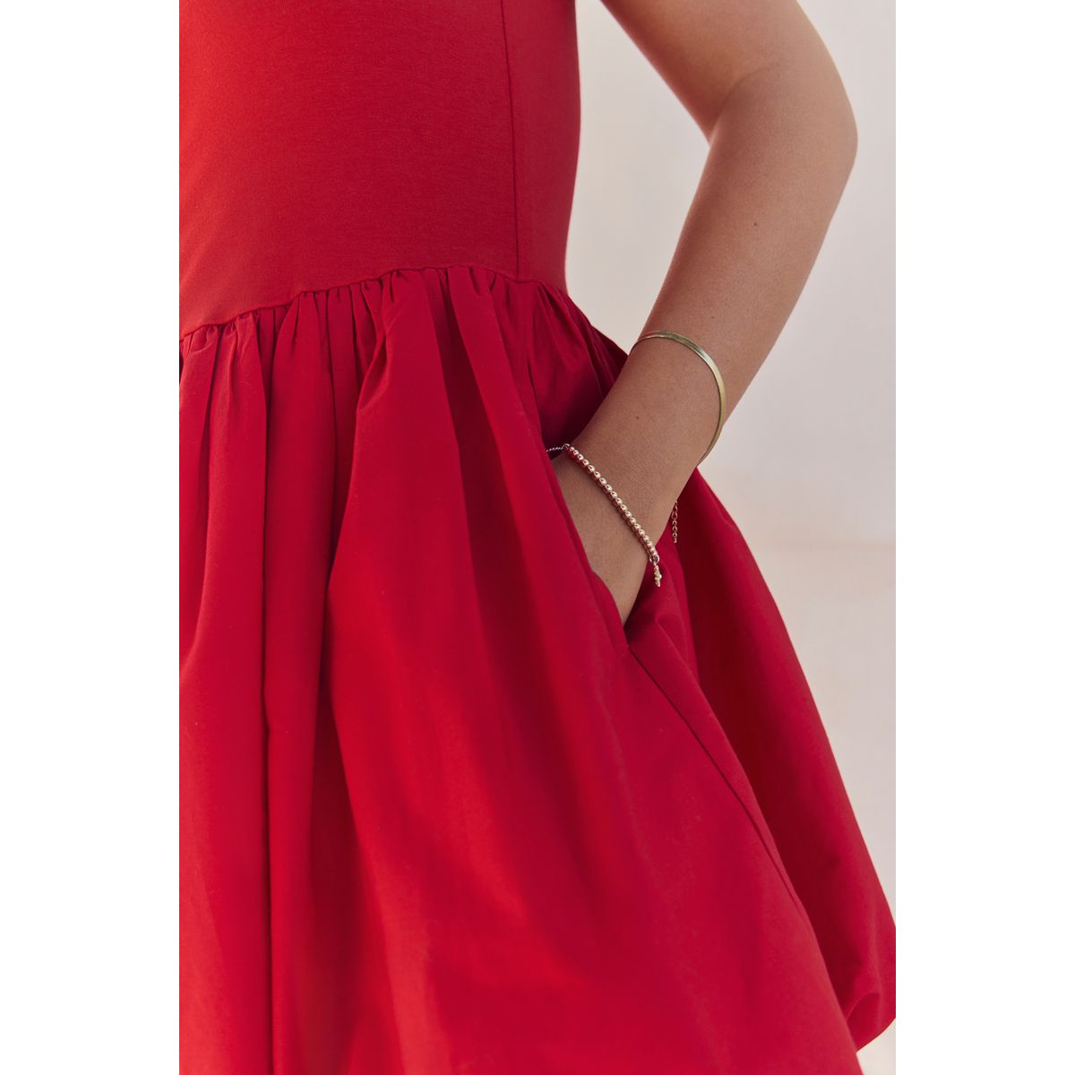 Robe courte à ourlet boule rouge, NEXT