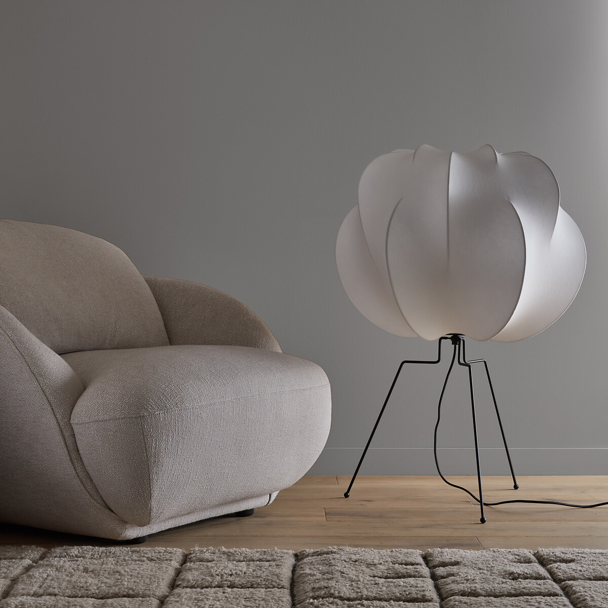 Lampe de sol en métal fer et résine, Oï blanc, AM.PM