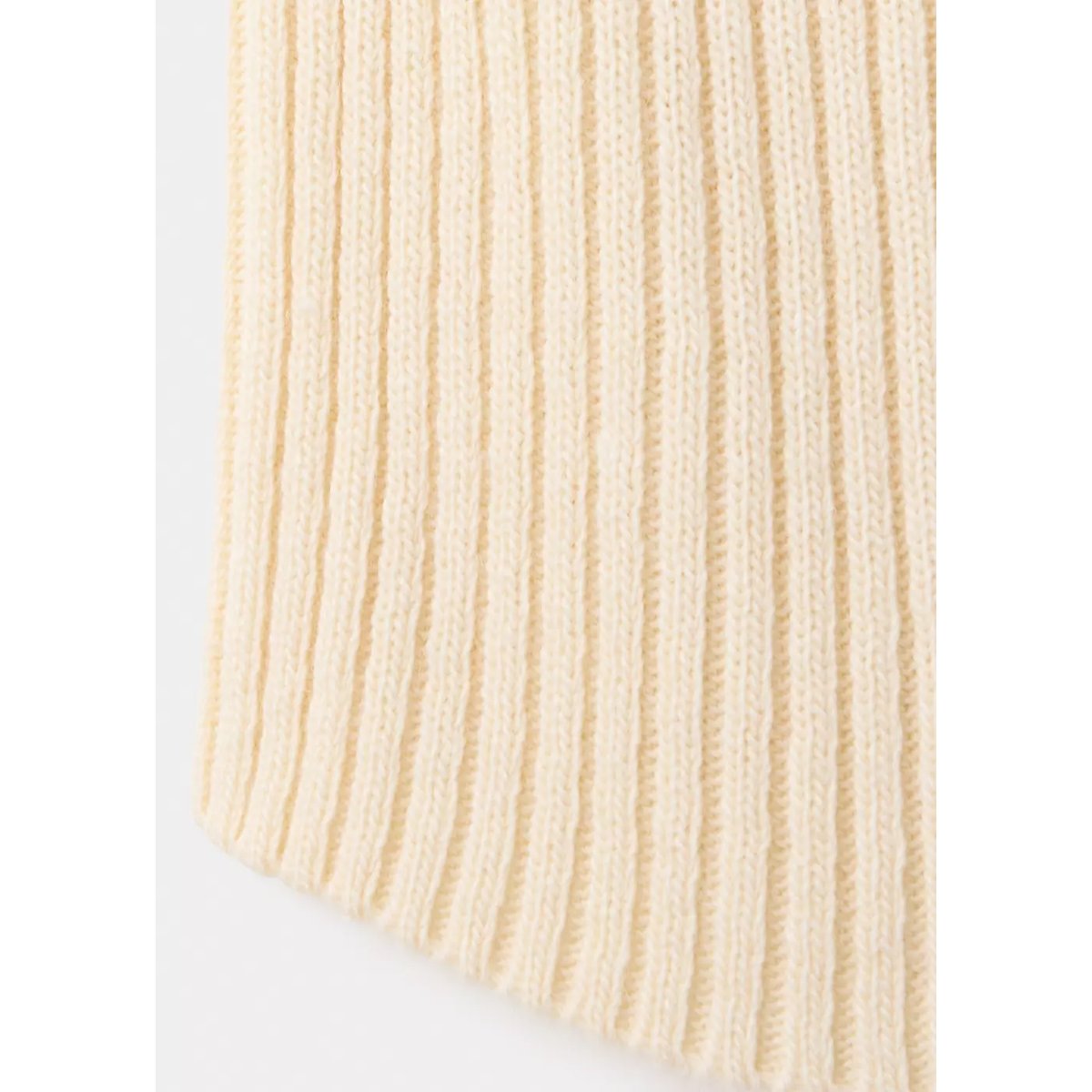 Gilet maille côtelée col montant écru, MANGO