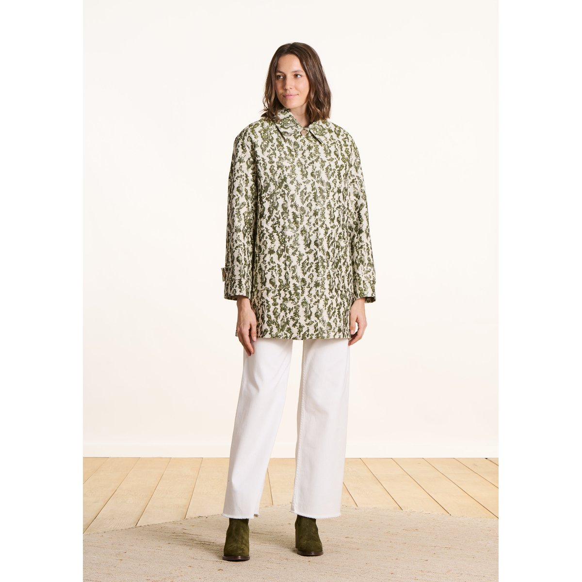 Manteau 3/4 en jacquard kaki, LA FEE MARABOUTEE