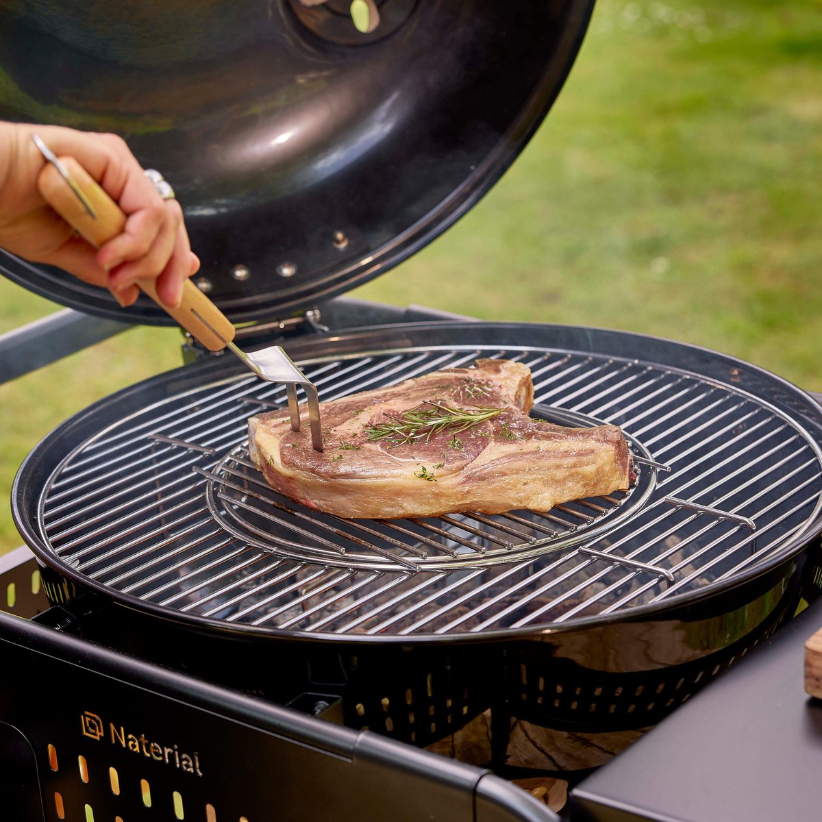 Ensemble accessoires cuisson magnétiques pour barbecue, NATERIAL marron, gris / argent, NATERIAL