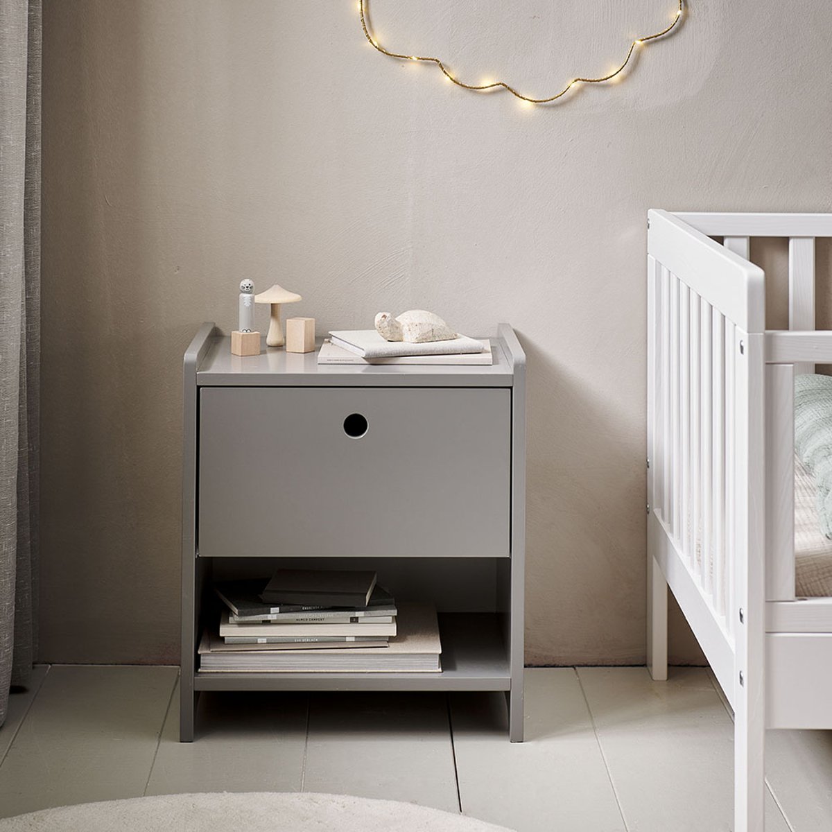 Table de nuit enfant avec tiroir «PLUME» PLUME gris, PETITE AMELIE