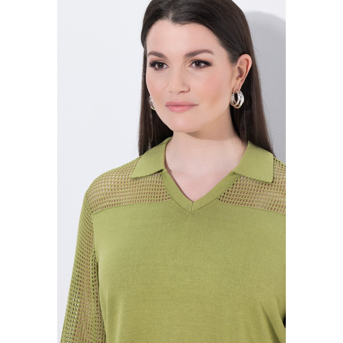T-shirt en maille ajourée, col V pistache, ULLA POPKEN
