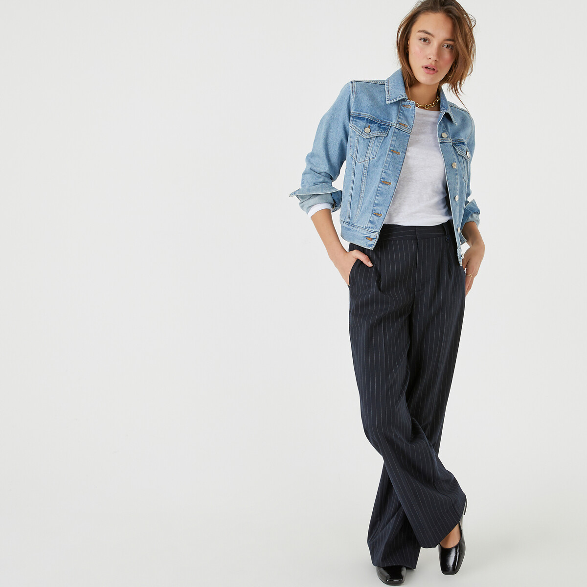 L'effet &lsquo;Seconde peau&rsquo; : Comment adopter les v&ecirc;tements ultra-l&eacute;gers pour un confort total