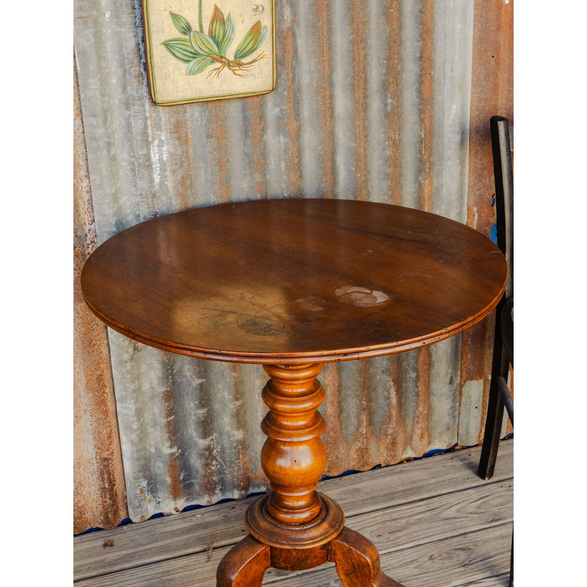 Table d'appoint en bois Francine N°1677 - Bon état bois foncé, DEBONGOUT