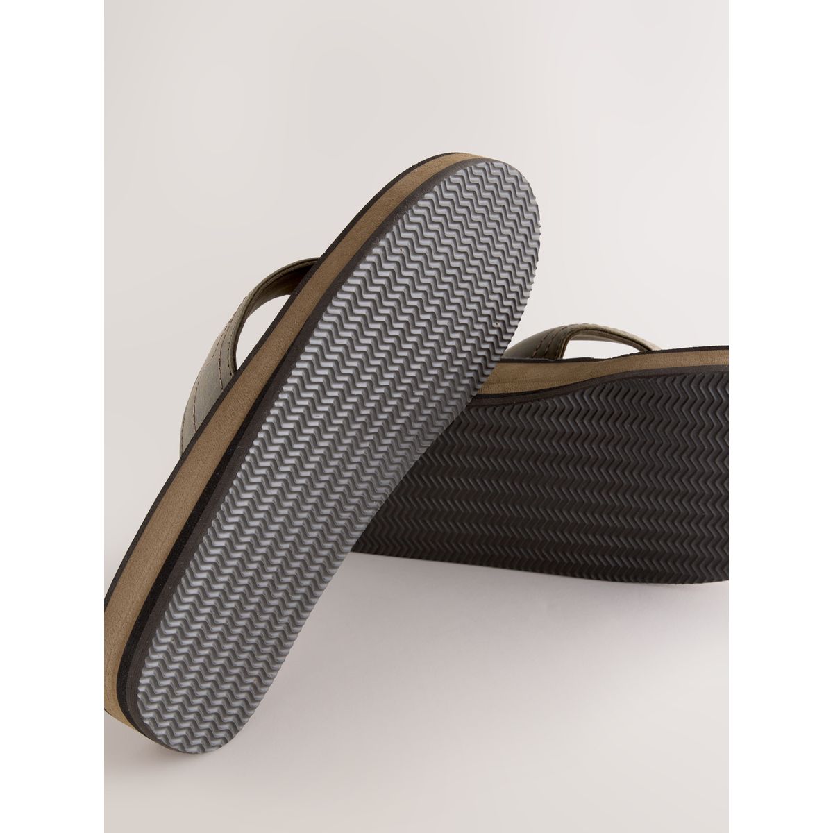 Tongs motionflex marron, NEXT