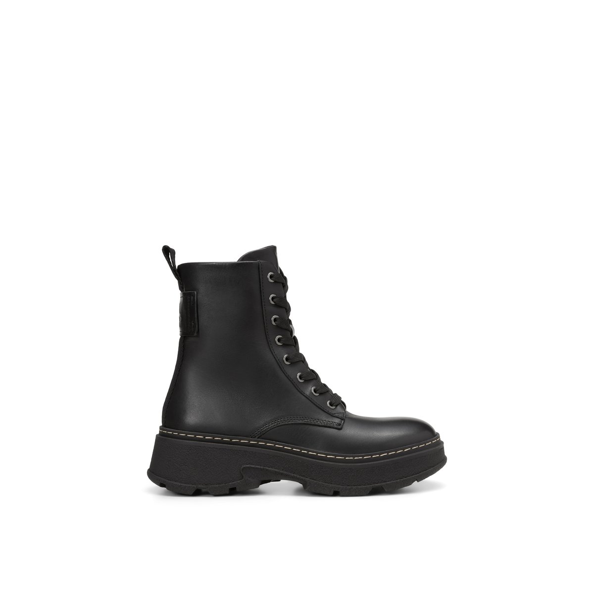 Bottes à lacets modèle Elisa avec semelle extérieure TR légère noir, MARC O'POLO