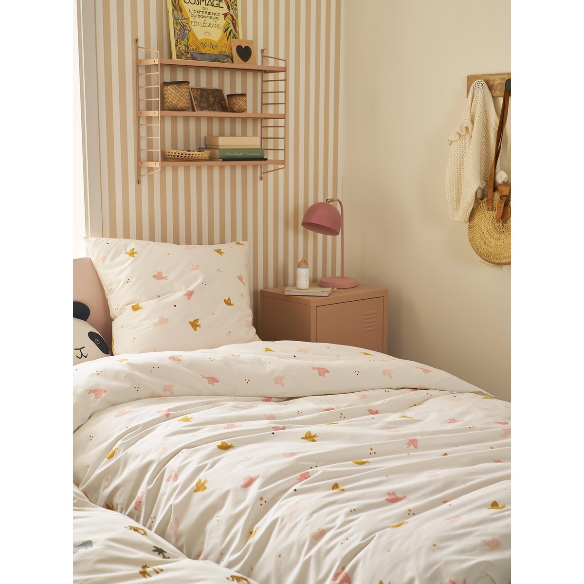 Parure housse de couette et taie d'oreiller HIRONDELLES blanc imprimé, VERTBAUDET