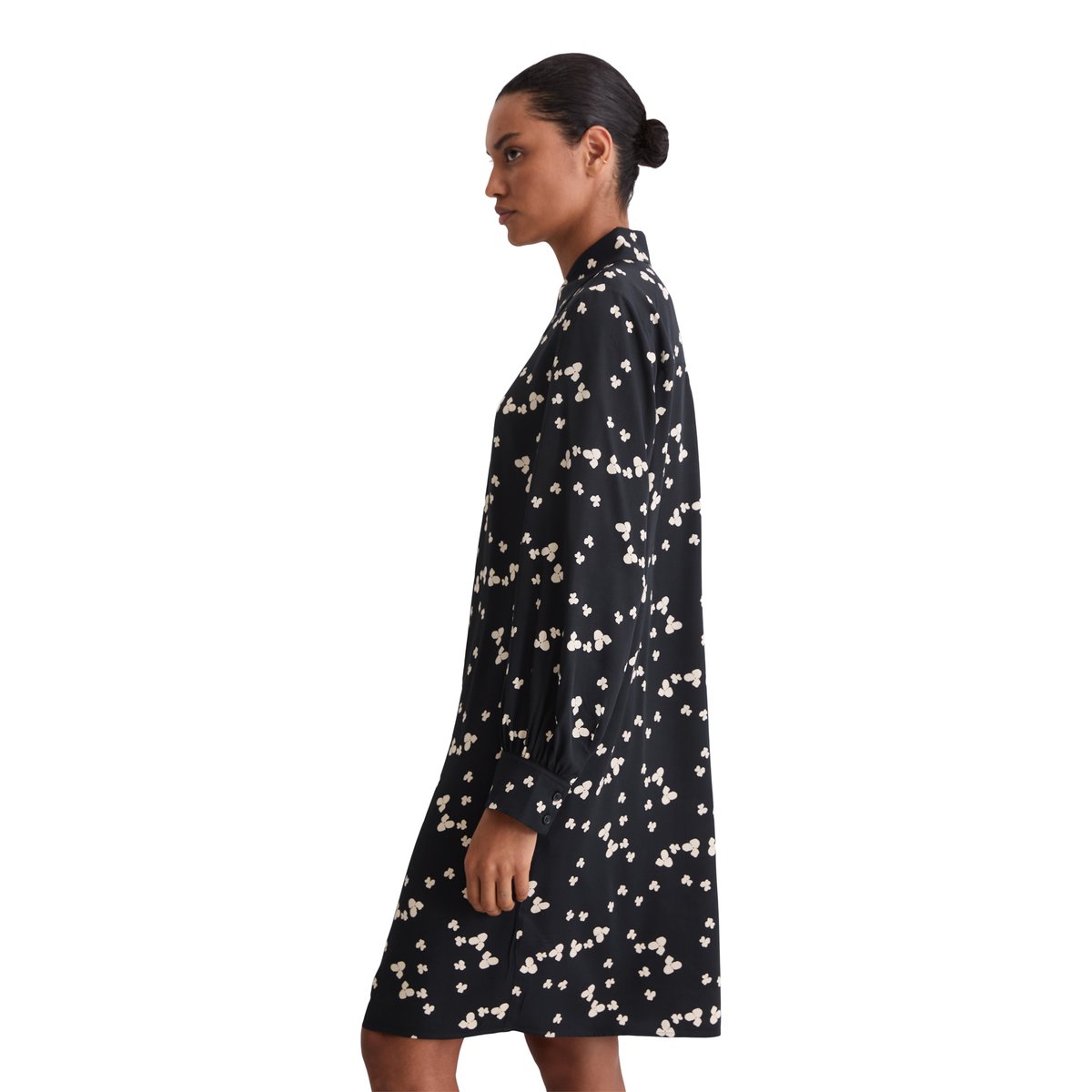 Robe imprimée loose en LENZING™ ECOVERO™ bleu foncé, MARC O'POLO
