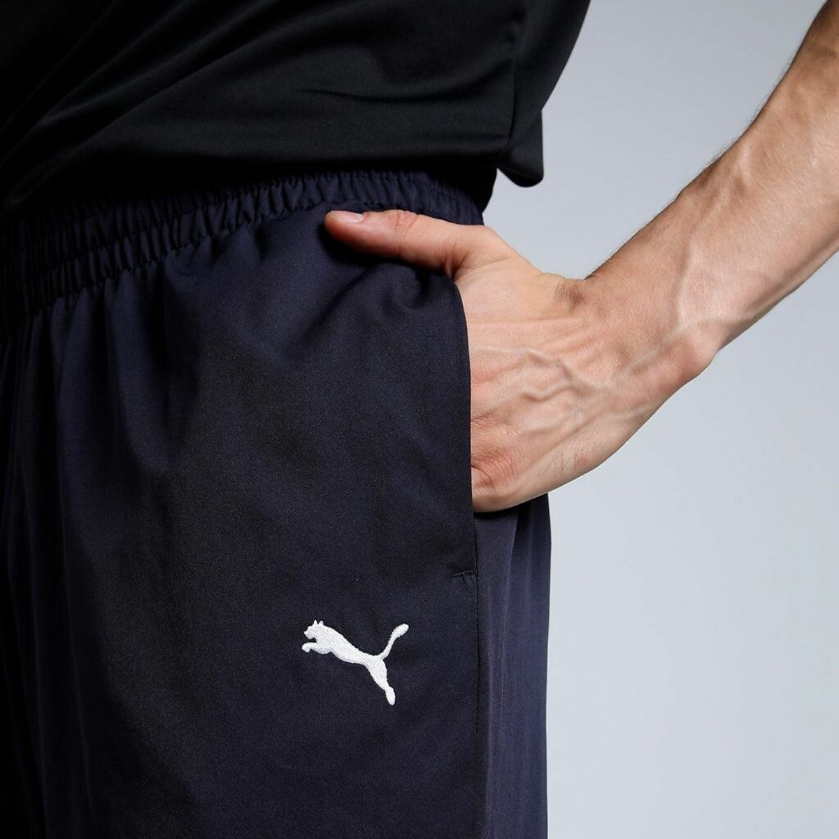 Pantalon de sport essentiel woven marine, PUMA