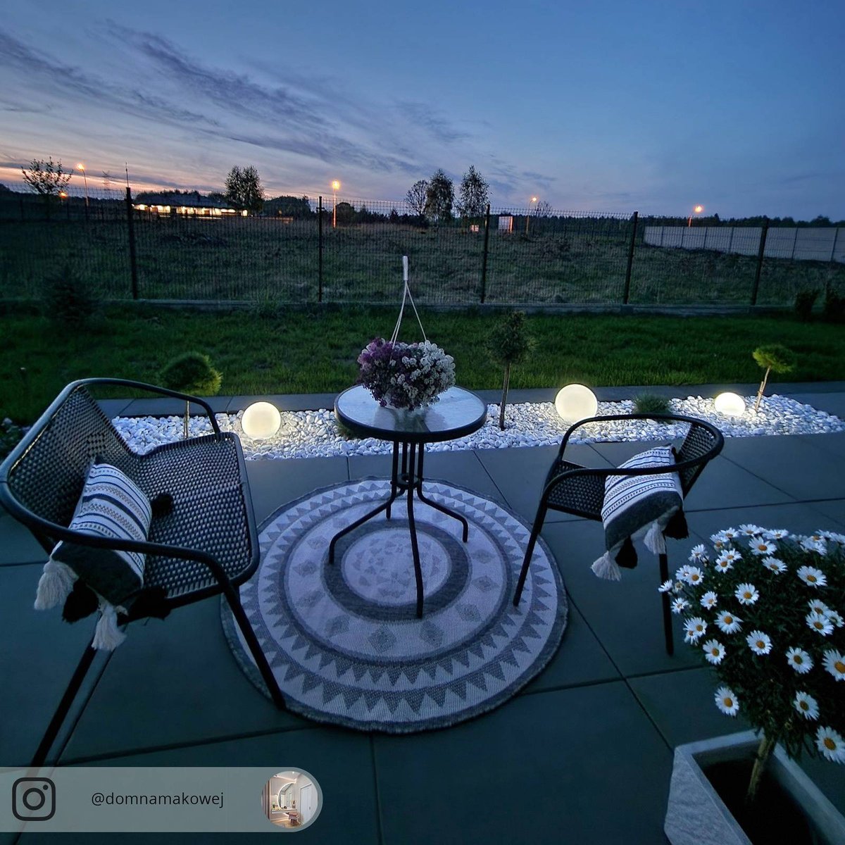 Lampe solaire moderneLED, Lago blanc, LINDBY