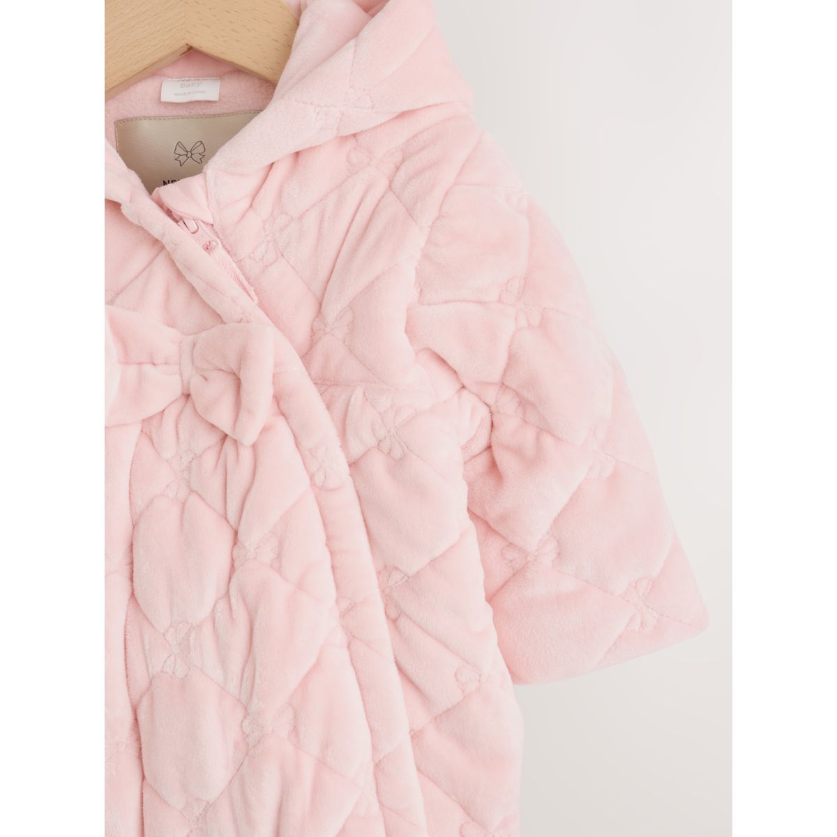Combinaison intégrale bébé matelassée fermeture éclair en velours rose, NEXT