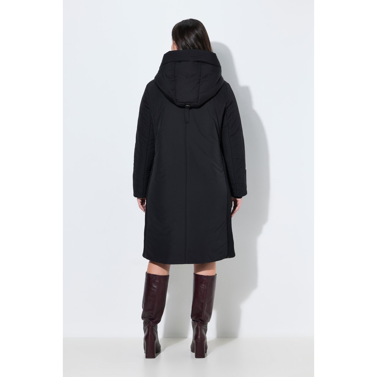 Manteau à capuche aspect duvet noir, ULLA POPKEN