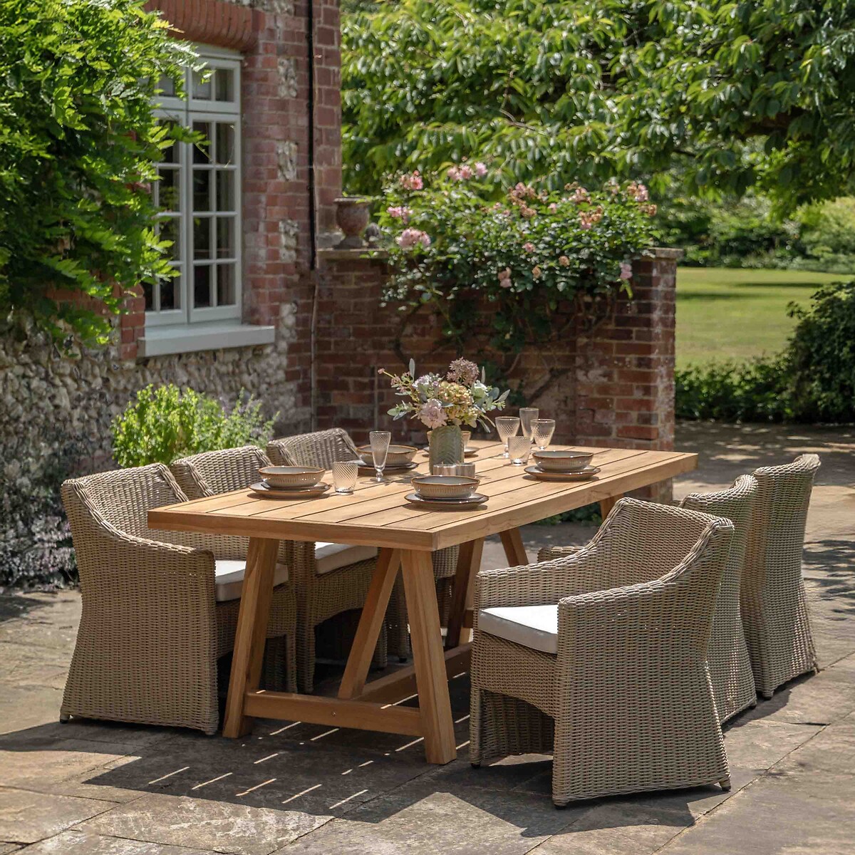 Carrington Teak Garden Dining Table (Seats 8) teak, ÉDITÉ