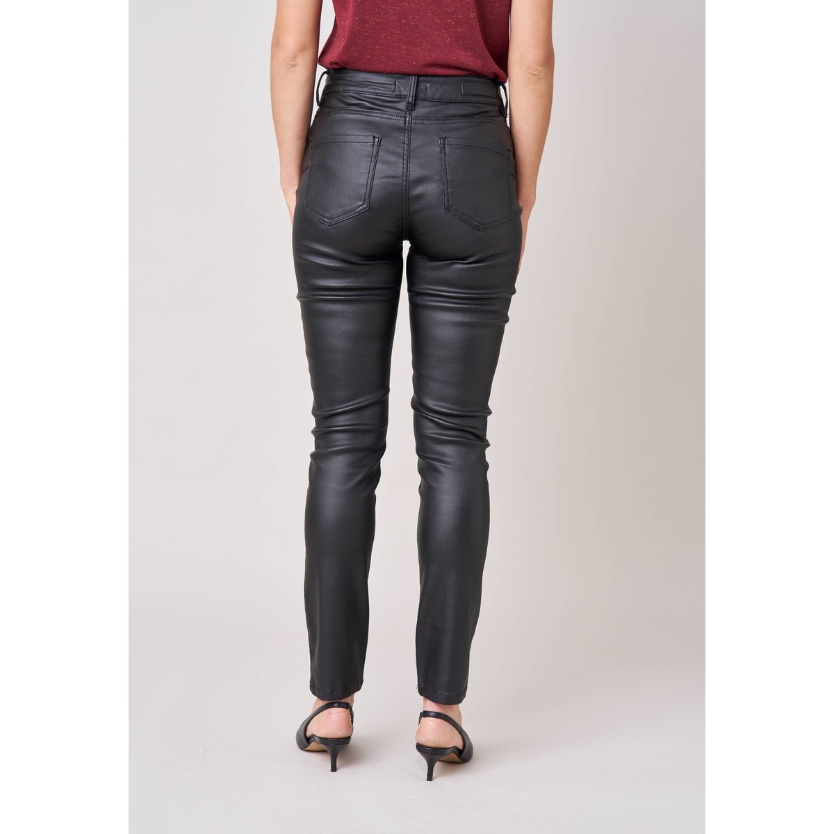 Pantalon slim femme en toile enduite LYZIE black, DEELUXE