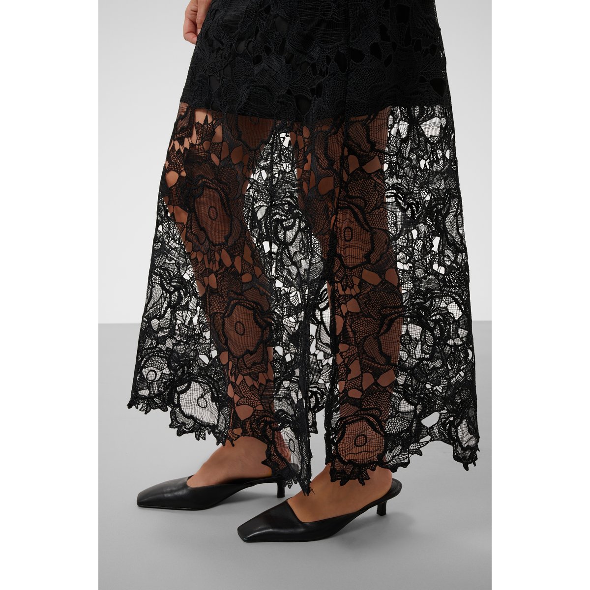 Jupe cintrée noir, SOAKED IN LUXURY