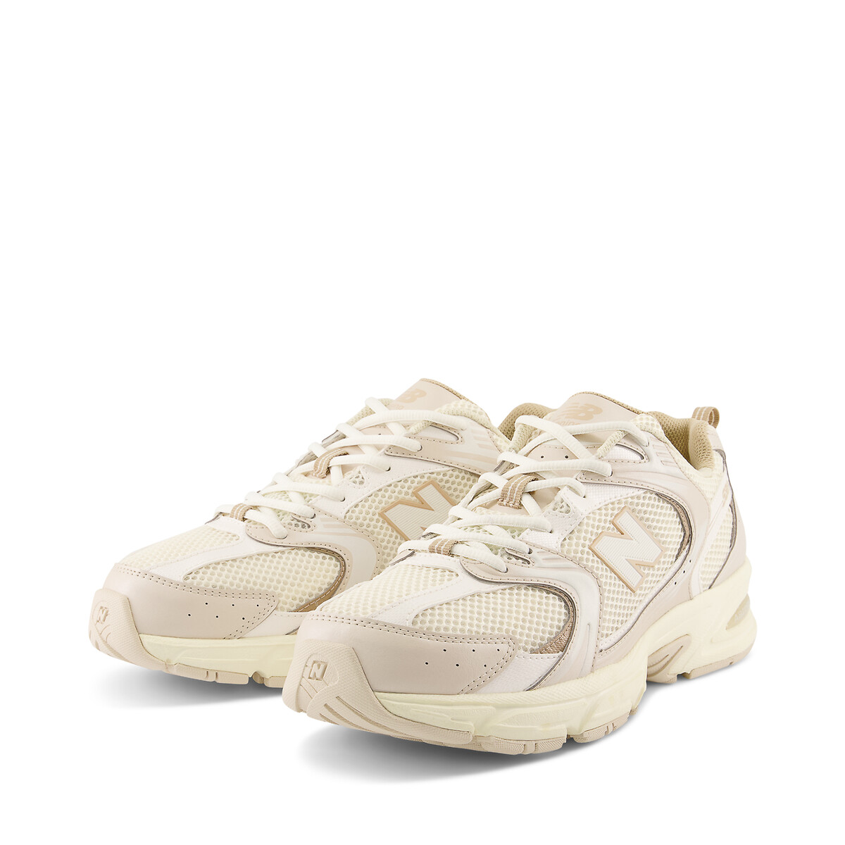 Come scegliere le sneakers da uomo in base alla forma del piede
