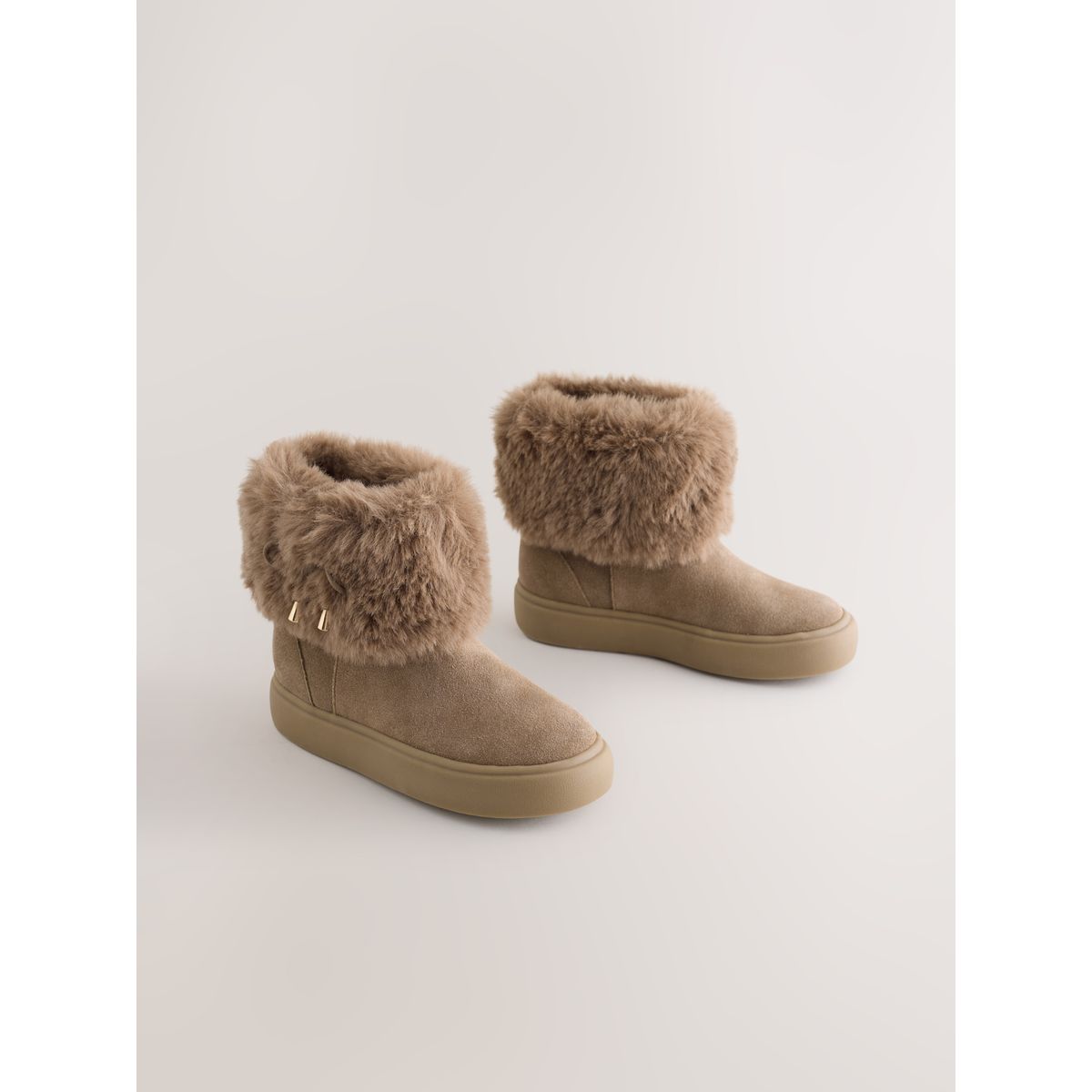 Bottines hydrofuges en daim marron fauve, NEXT