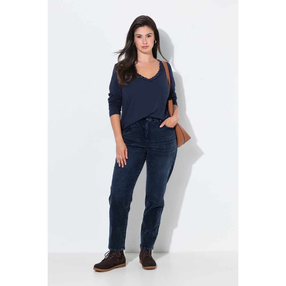 Pantalon en velours côtelé, coupe Mom Fit marine, ULLA POPKEN