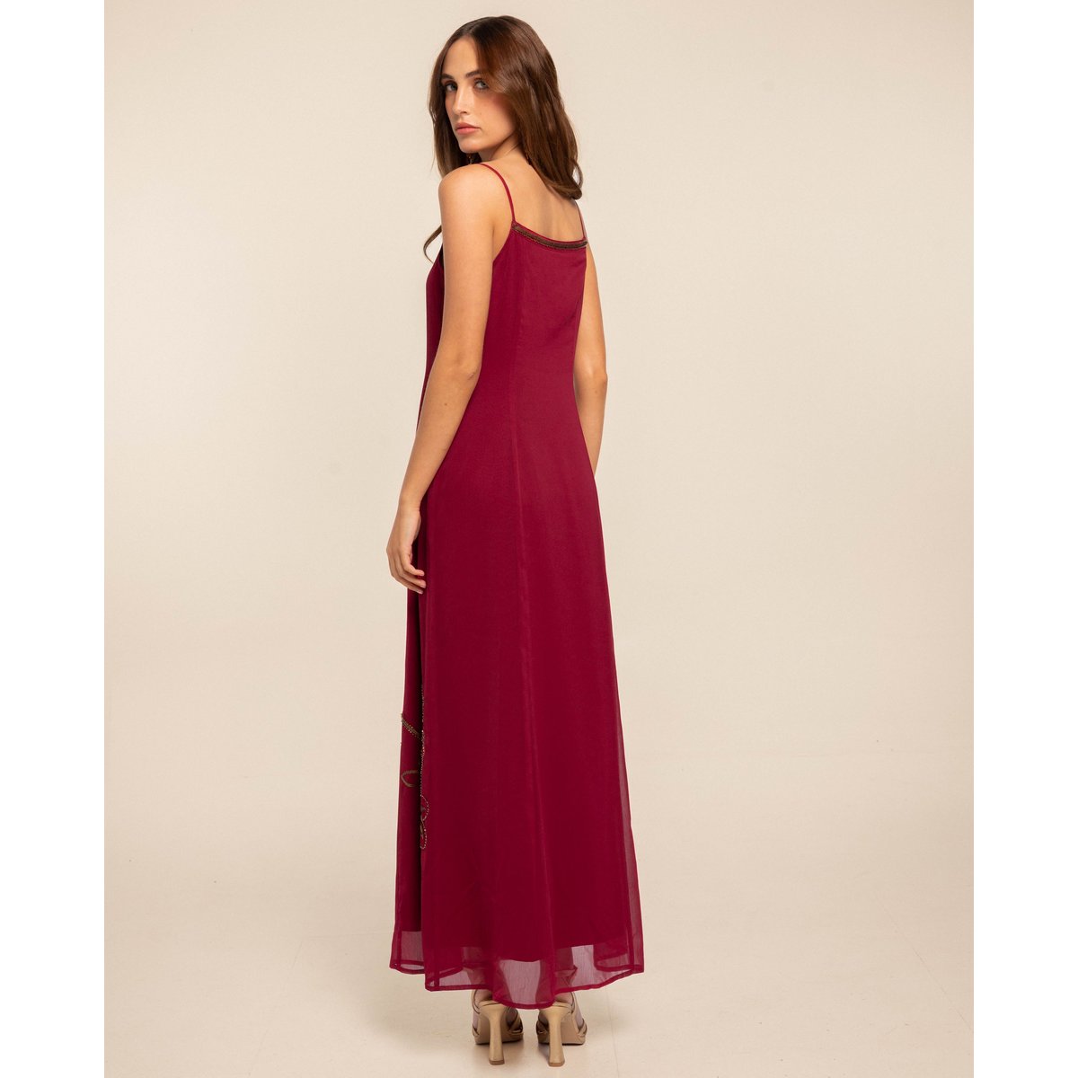 Robe avec broderie de sequins et perles rouje, THE-ARE