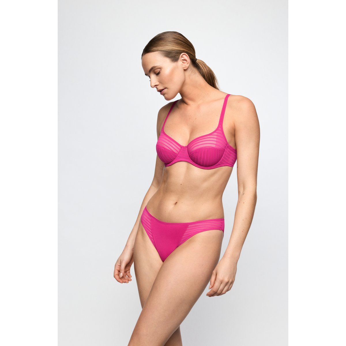 Soutien gorge emboîtant BASYL rose - very berry, MARIE JO