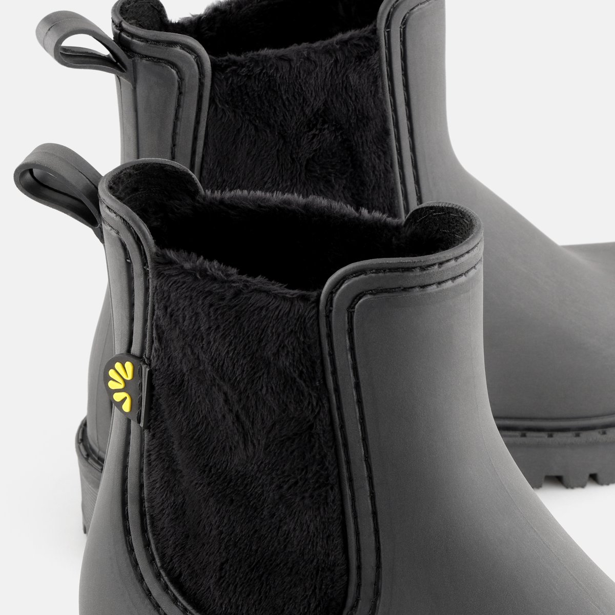 Chelsea boots femme avec semelle fourrée ELI noire, LEMON JELLY