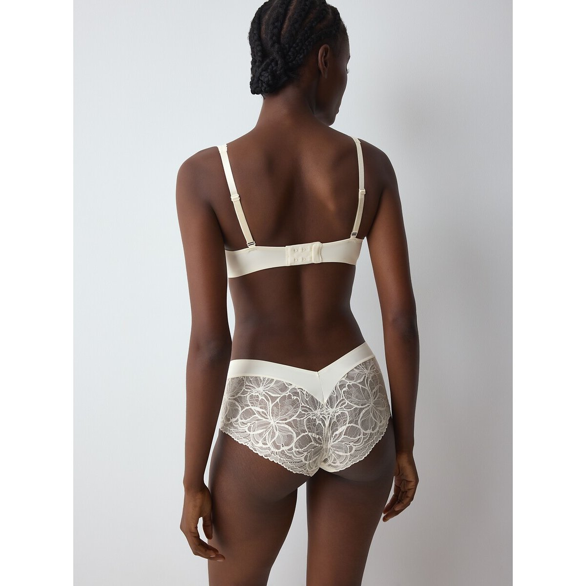 Body Make-Up Illusion Shorts ecru , TRIUMPH