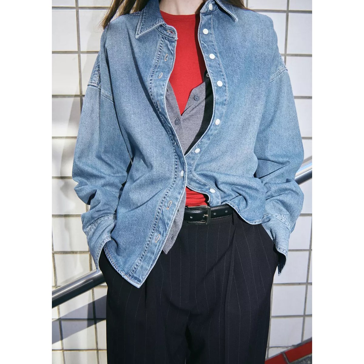 Chemise denim 100 % coton bleu moyen, MANGO